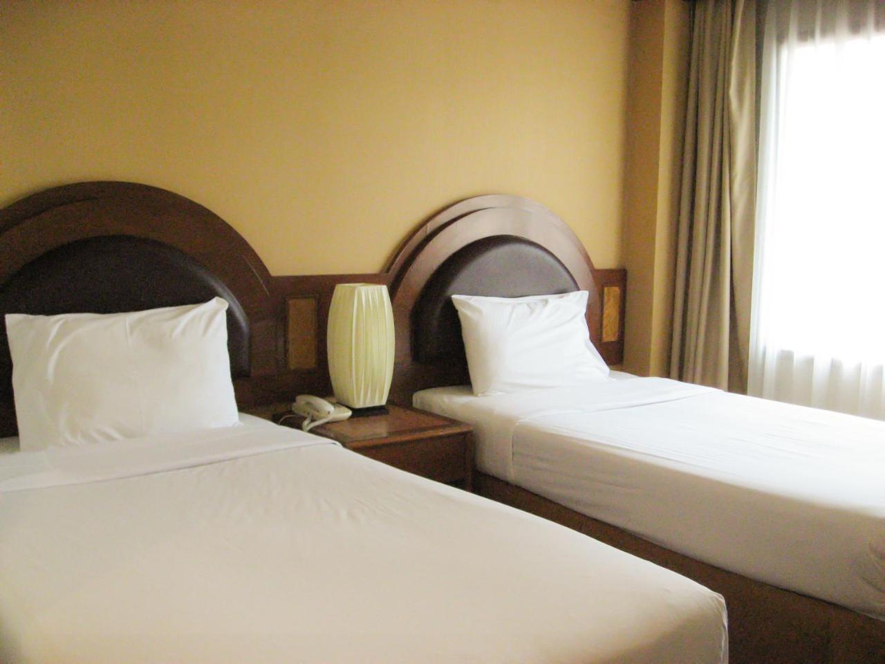 Hotell Ps Phuket - Sha 3*